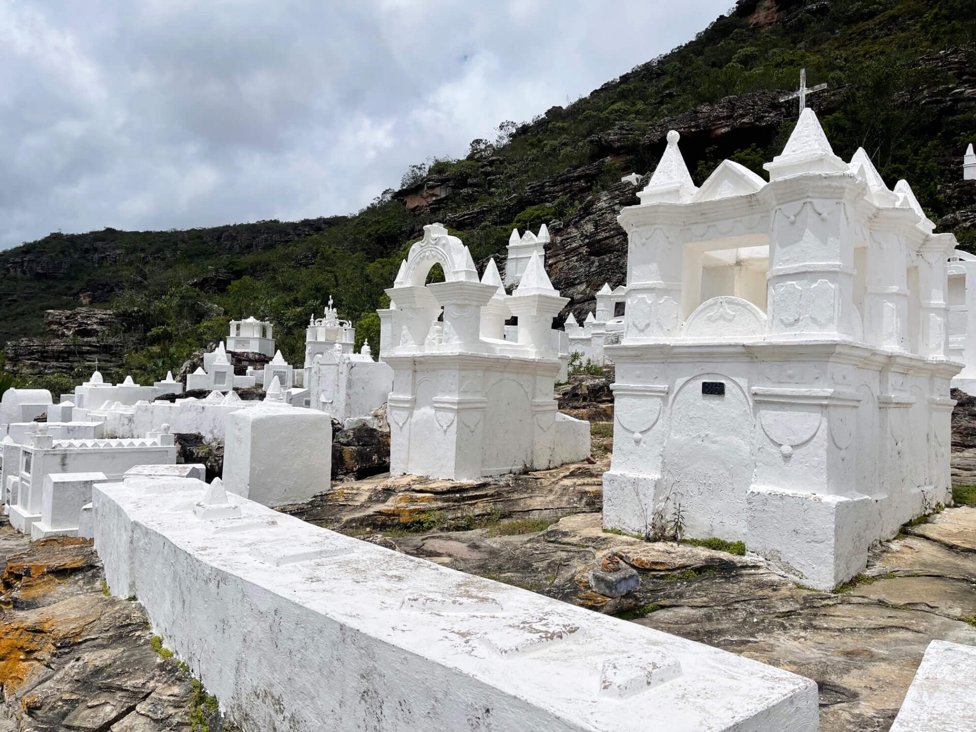 Cemitério Bizantino de Mucugê: saiba a história e como visitar